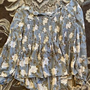 American Eagle floral blouse